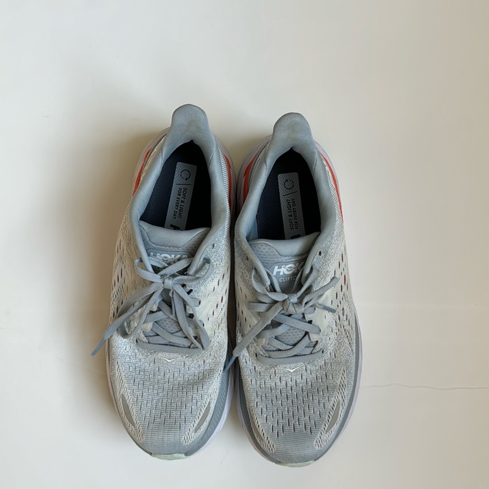 Hoka Women’s Clifton 8